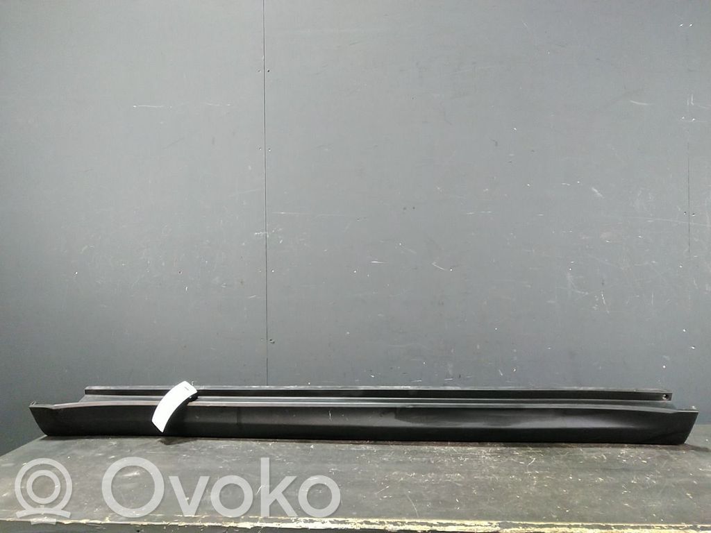 Suzuki Vitara (LY) Listón 