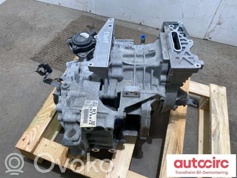 Nissan Leaf II (ZE1) Motor vehicul electric 