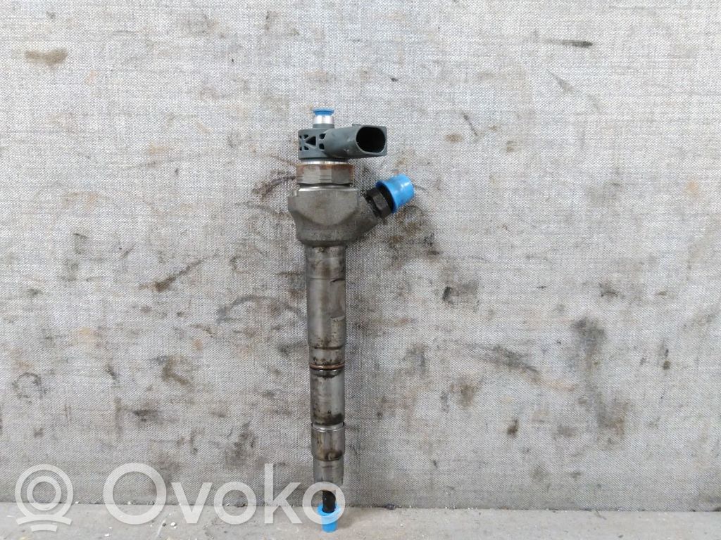 Volkswagen Golf VII Injector combustibil