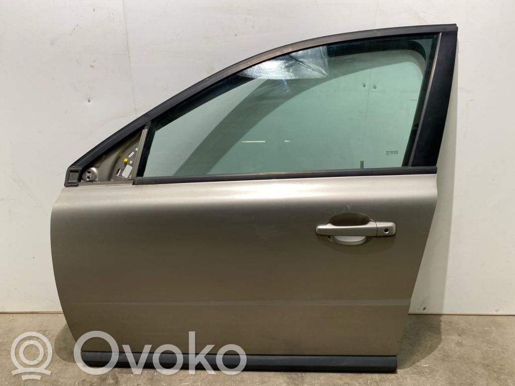 Volvo V70 Puerta delantera 
