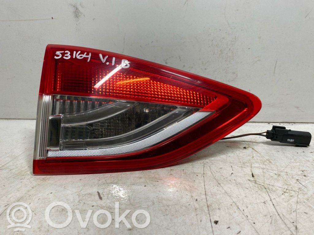 Ford Kuga II Takavalot 