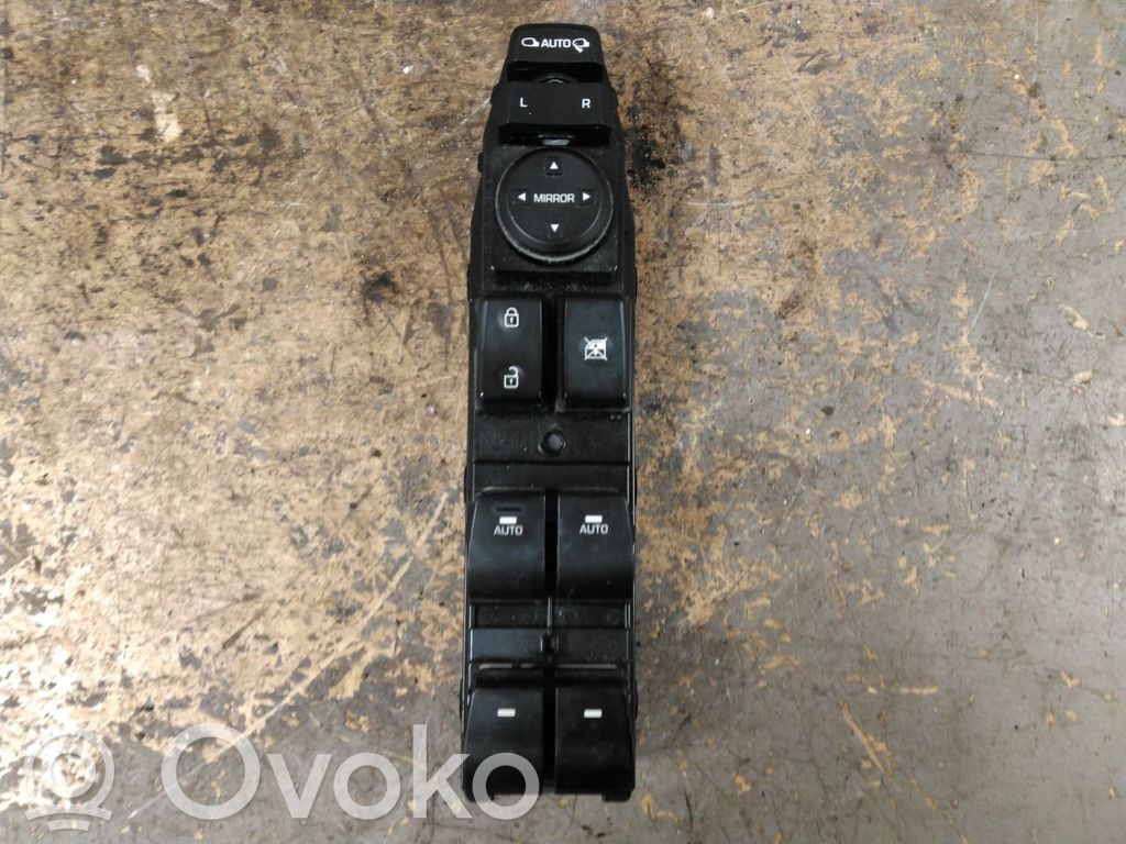 Hyundai Ioniq Electric window control switch 