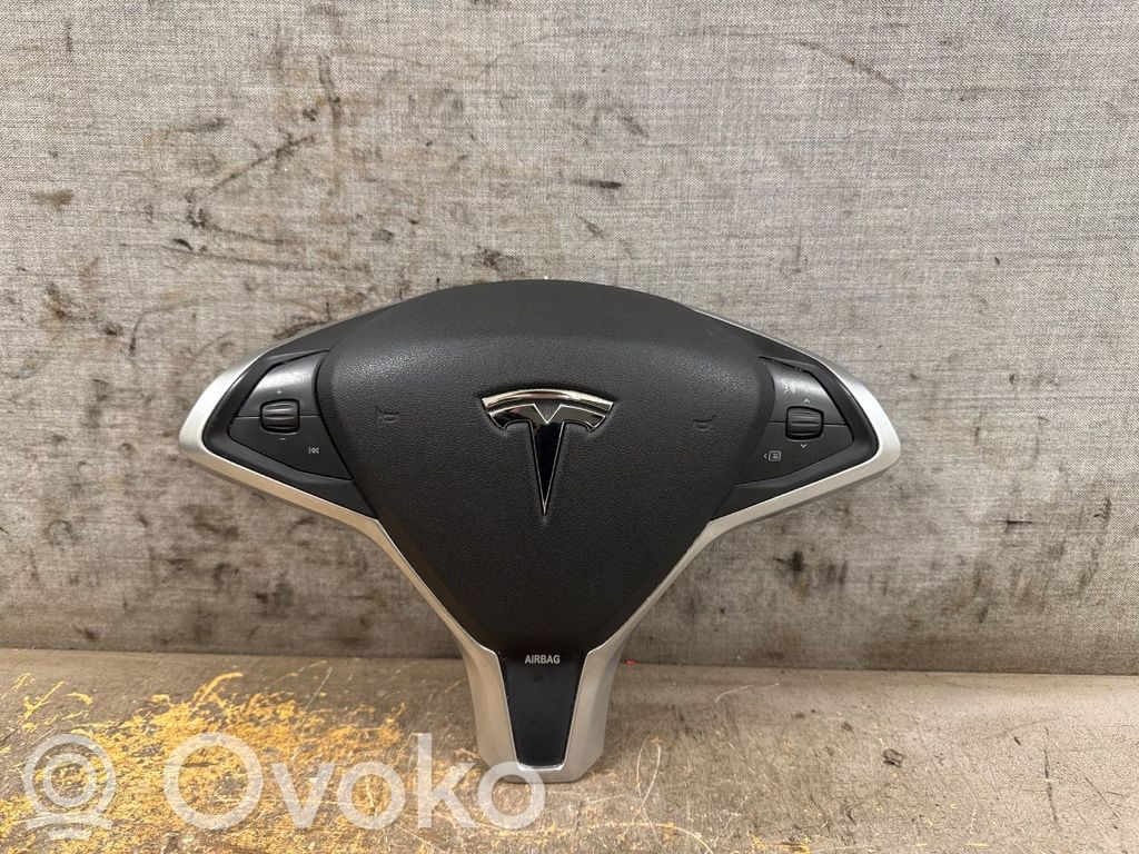 Tesla Model S Airbag dello sterzo 
