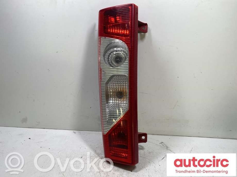 Peugeot Expert Rear/tail lights 