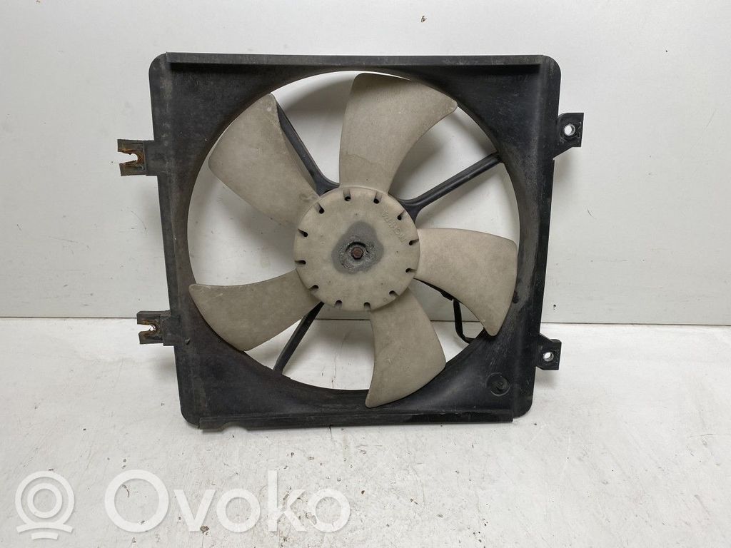 Elektryczny wentylator chłodnicy   B61P15140,B61P15140,B61P15210A,B61P15140,B61P15210A