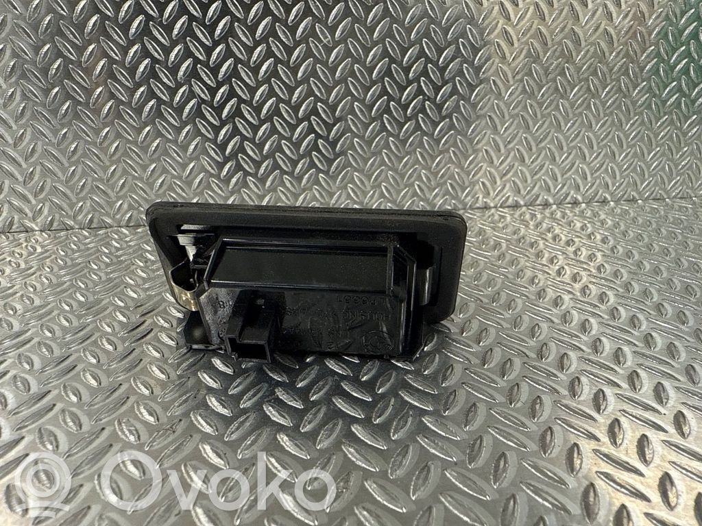 BMW i4 Kennzeichenbeleuchtung 