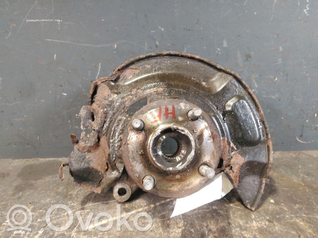 Toyota Yaris Zwrotnica koła przedniego 
