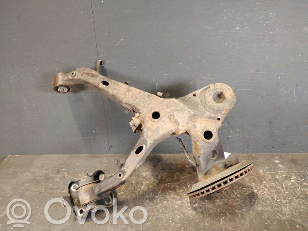 Opel Vivaro Rear wheel hub spindle/knuckle 