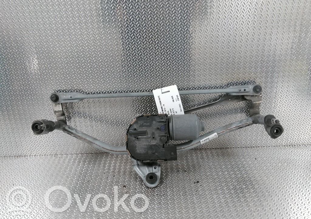Volkswagen PASSAT B8 Articulație ștergător față 