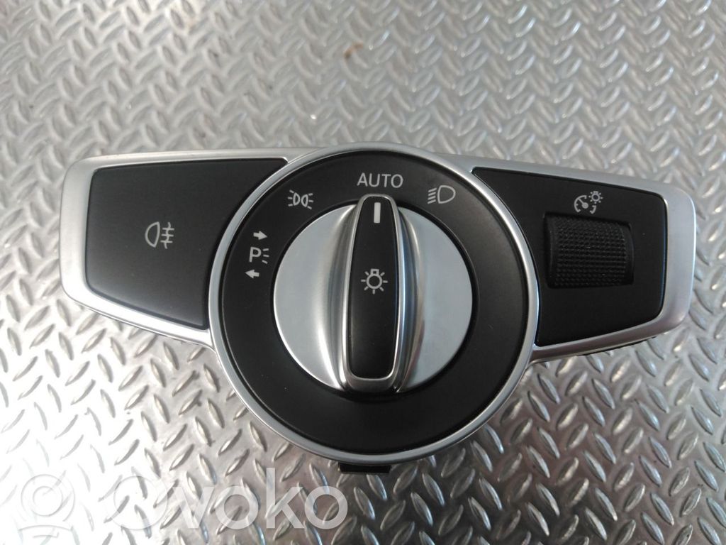 Mercedes-Benz EQC Comutator lumini