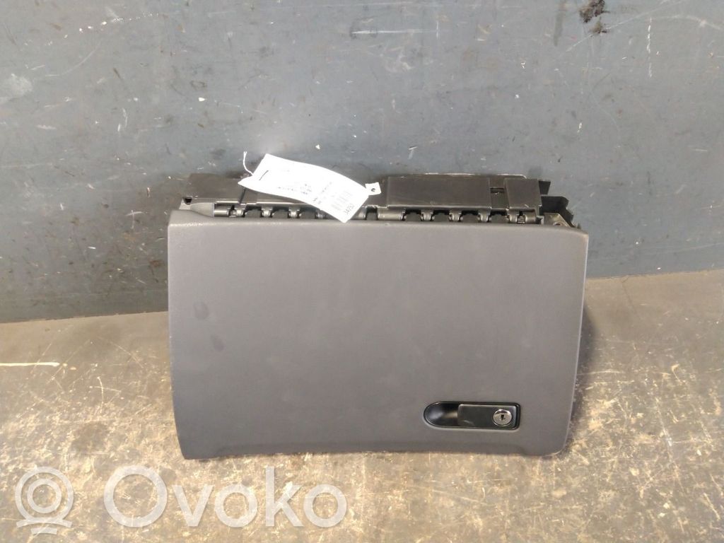 Mercedes-Benz EQC Vano portaoggetti