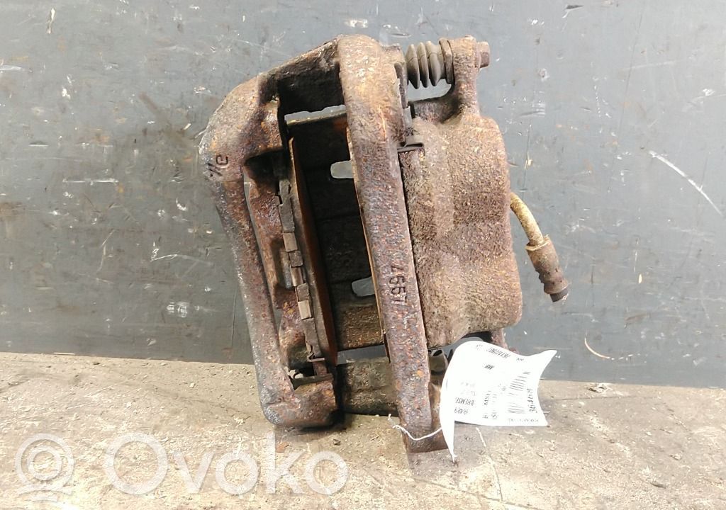 Isuzu D-Max Bremssattel vorne