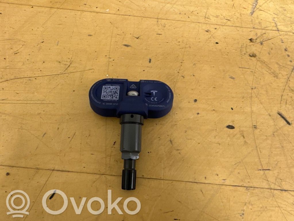 Tesla Model Y Padangų slėgio daviklis 