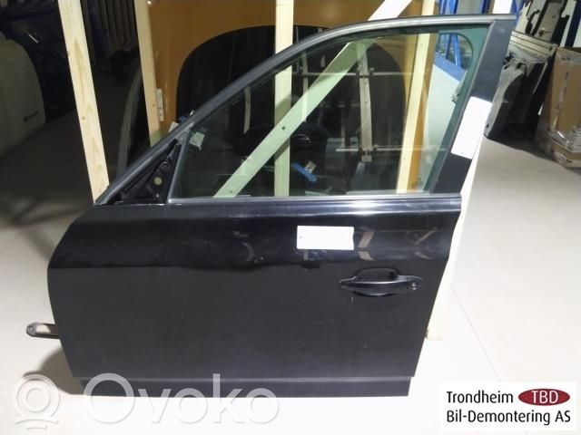 BMW X3 E83 Durvis 