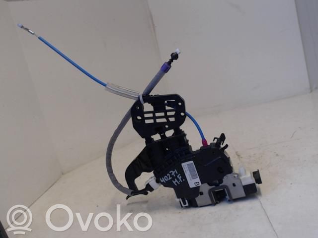 Mercedes-Benz B W246 W242 Zamek drzwi przednich 
