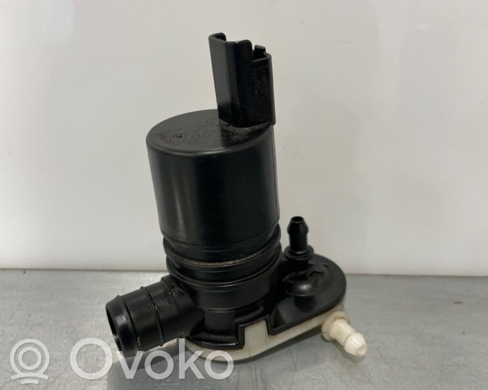 Peugeot Expert Windscreen/windshield washer pump 