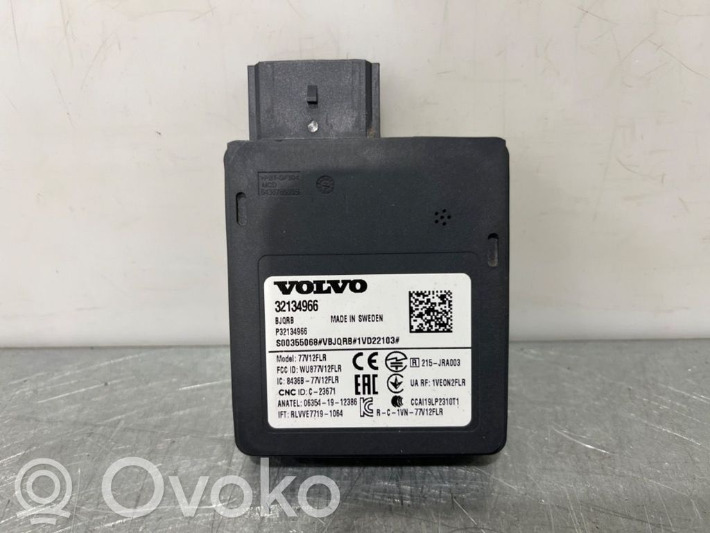 Volvo C40 Distronic sensor radar 