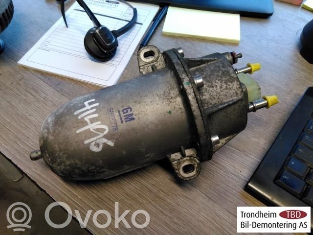 Opel Combo D Halterung Kraftstofffilter 