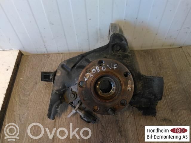 Opel Combo D Priekšējā riteņa rumbas vārpstas šarnīrs (stupica, capfa) 