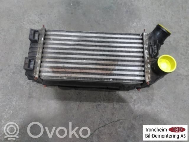 Mazda 3 II Radiador intercooler 