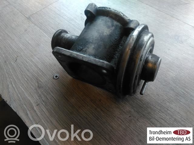 Supapă EGR   70045000,7804380,11717804382,11717804382,70045000,7804380
