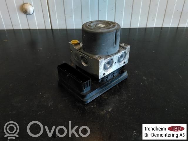BMW i3 ABS bloks 