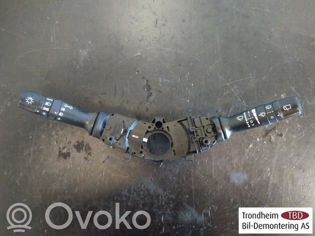 KIA Soul Interruptor de control multifunción 