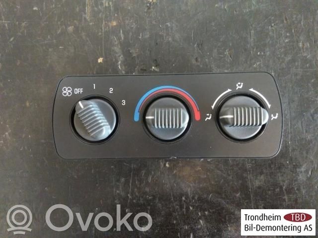 Chevrolet Tahoe Unitate control climatizare 