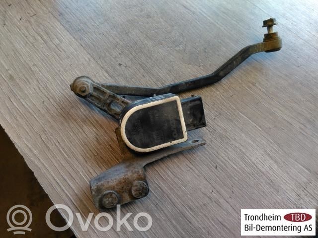 Volvo XC60 Sensore di livello di altezza della sospensione pneumatica anteriore (usato) 