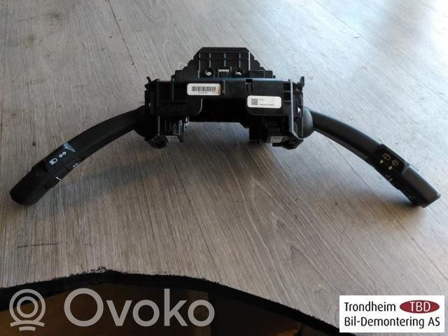 Volvo XC60 Interruptor de control multifunción 