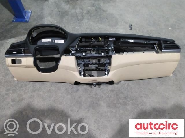 BMW X6 E71 Dashboard 