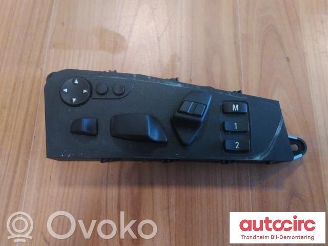 BMW X6 E71 Front door window switch trim 