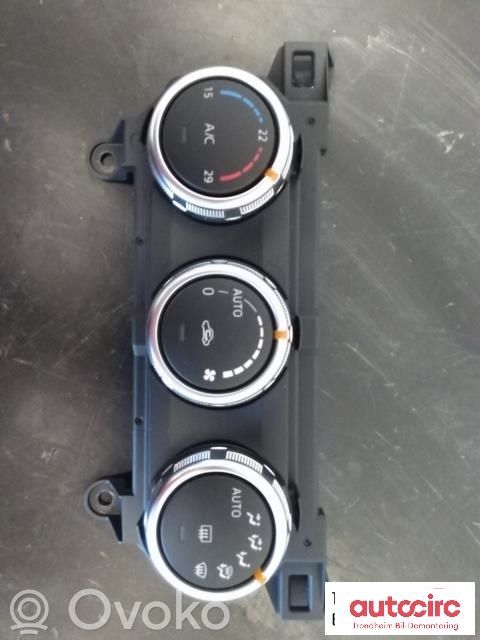 Mazda CX-3 Climate control/heater control trim 