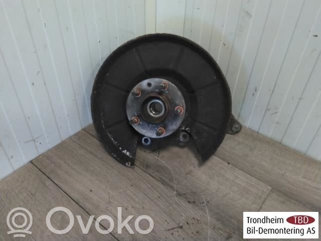 Ford Kuga I Fuso a snodo con mozzo ruota posteriore 