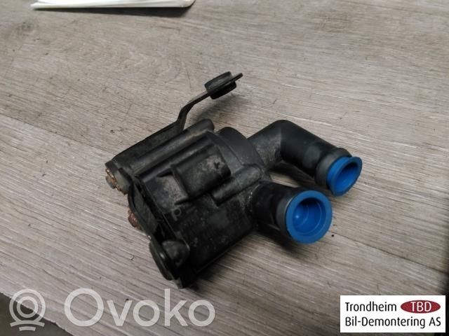 BMW 7 F01 F02 F03 F04 Pompa wody 