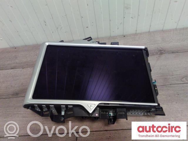 Tesla Model X Head unit multimedia control 