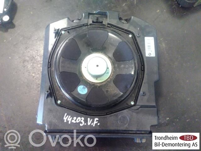 BMW 7 F01 F02 F03 F04 Subwoofer 