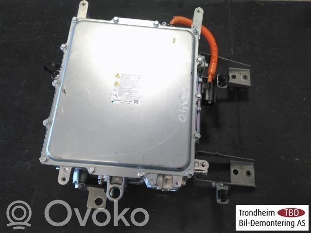 Mitsubishi Outlander Cargador de batería (opcional) 