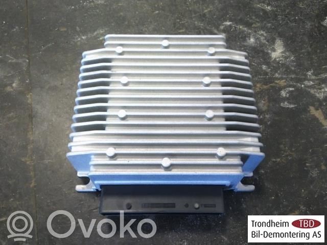 Vahvistin   100483310A,100483310A