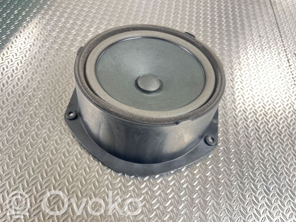 Tesla Model S Etuoven kaiutin 