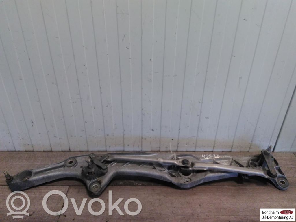 BMW 7 E38 Varillaje del limpiaparabrisas delantero 