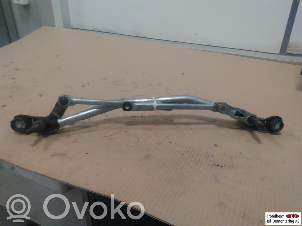 Peugeot 208 II Tiranti del tergicristallo anteriore