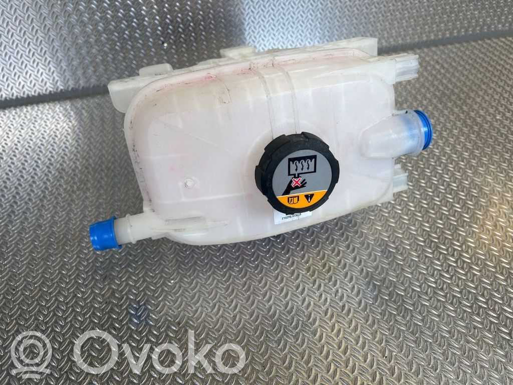 KIA EV6 Vaso di espansione carburante