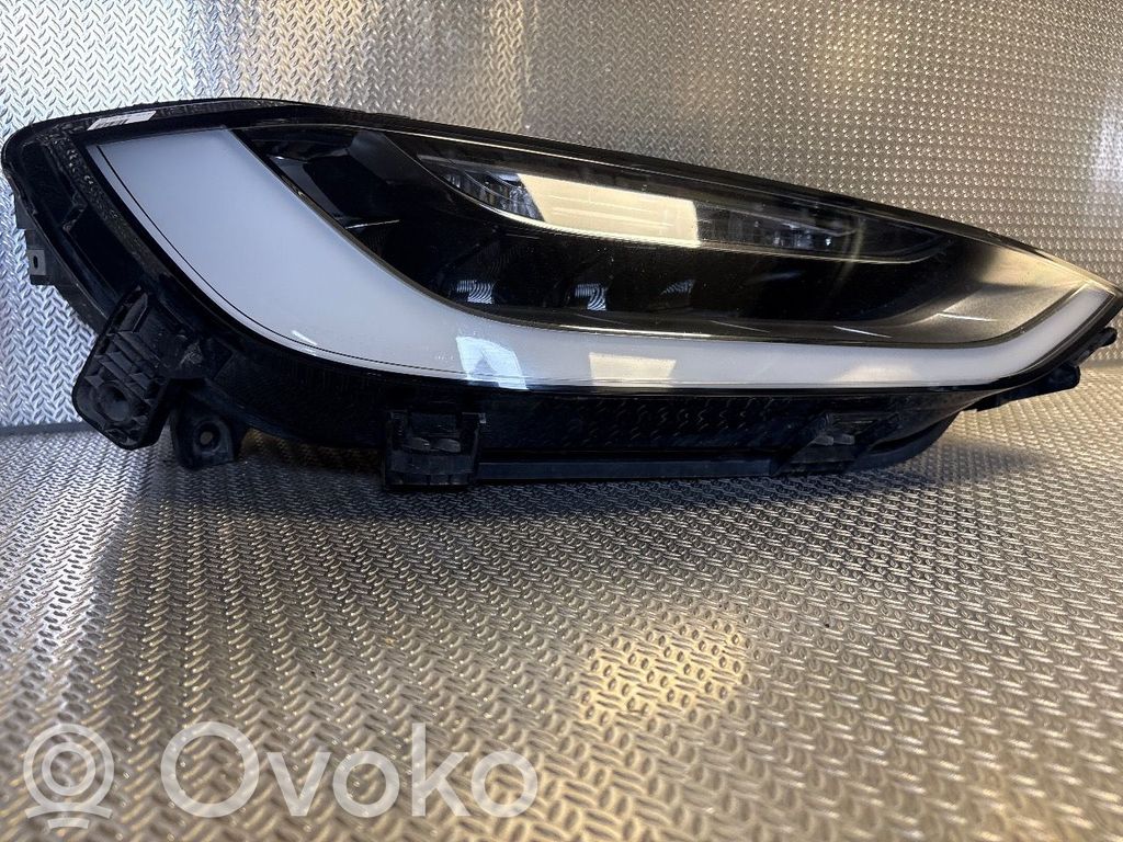 Tesla Model X Scheinwerfer 