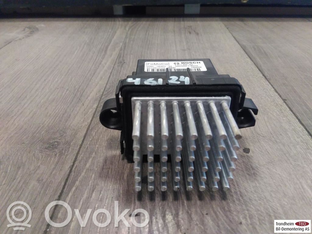 Ford Mondeo MK V Motor aerotermă/rezistor ventilator 