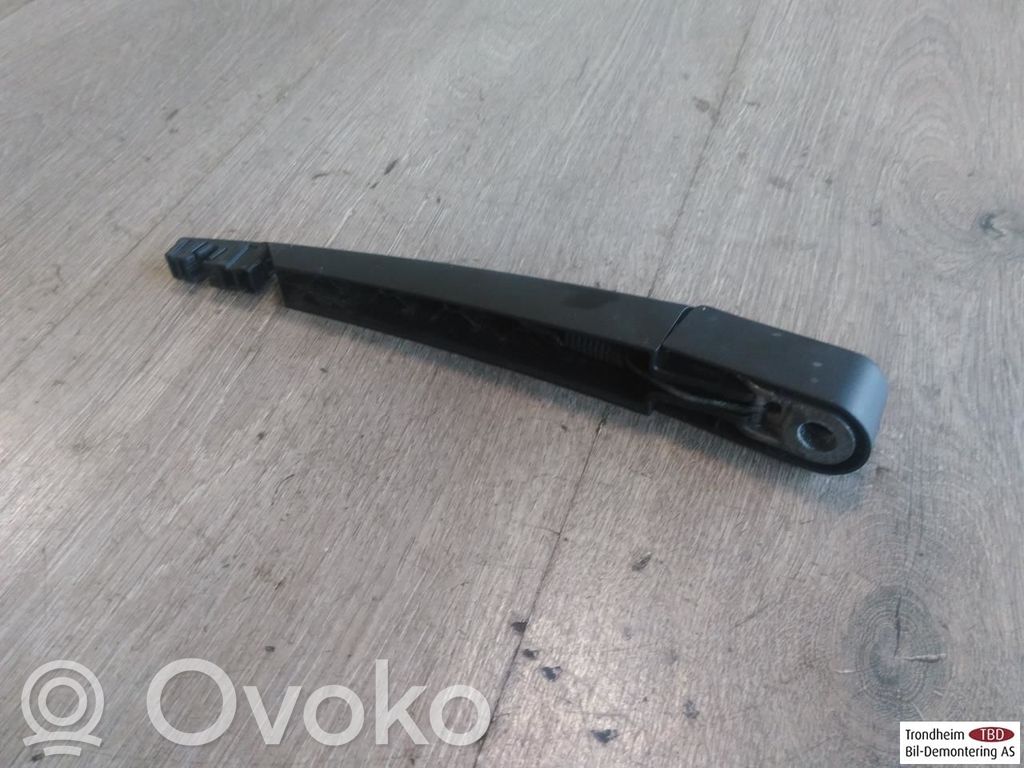 Renault Kadjar Brazo del limpiaparabrisas trasero 