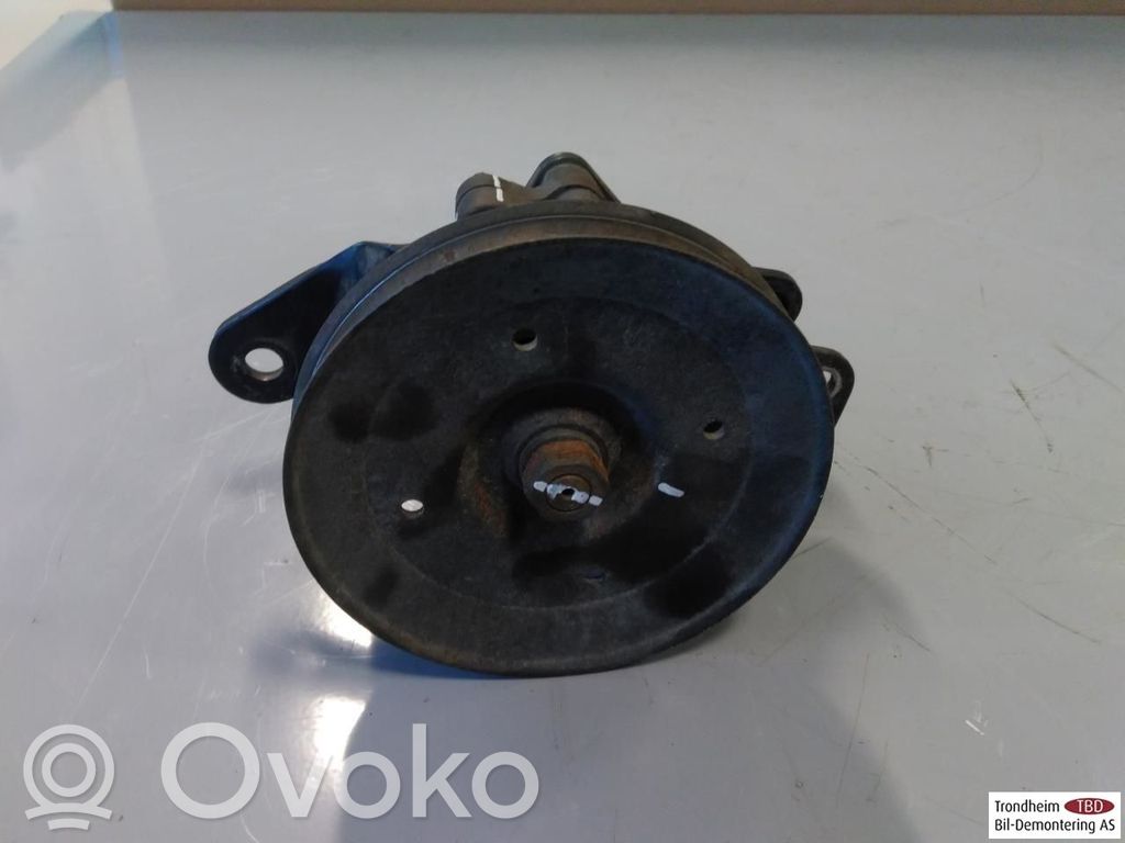 Nissan NP300 Pompa servosterzo 