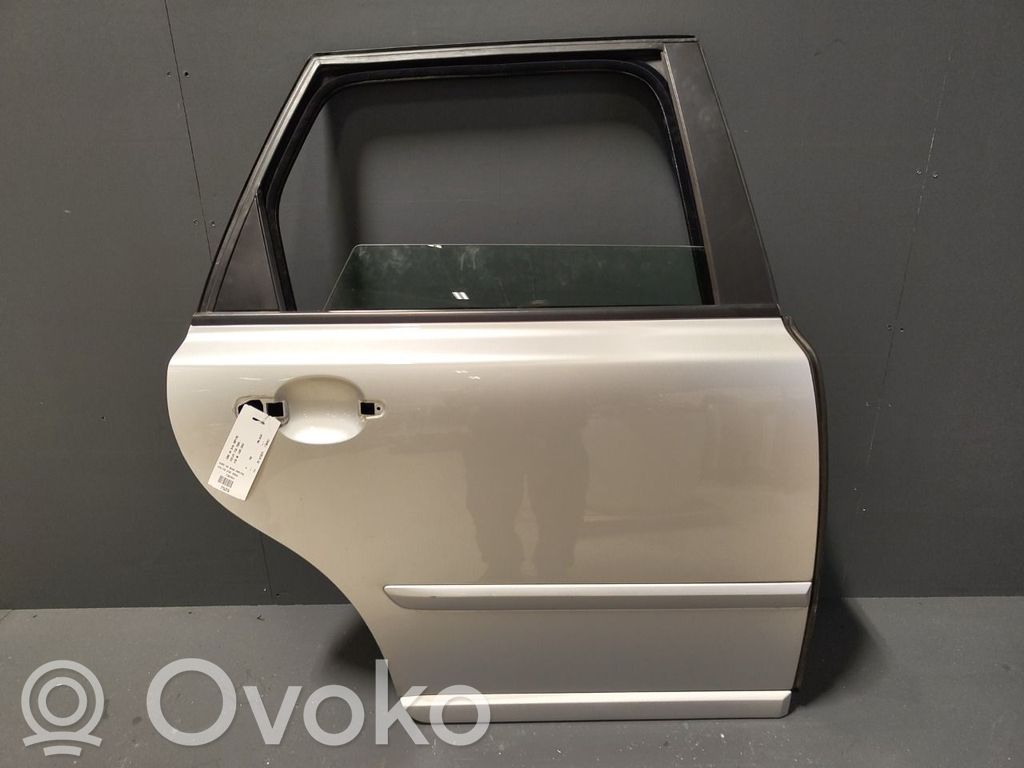 Volvo V50 Galinės durys 