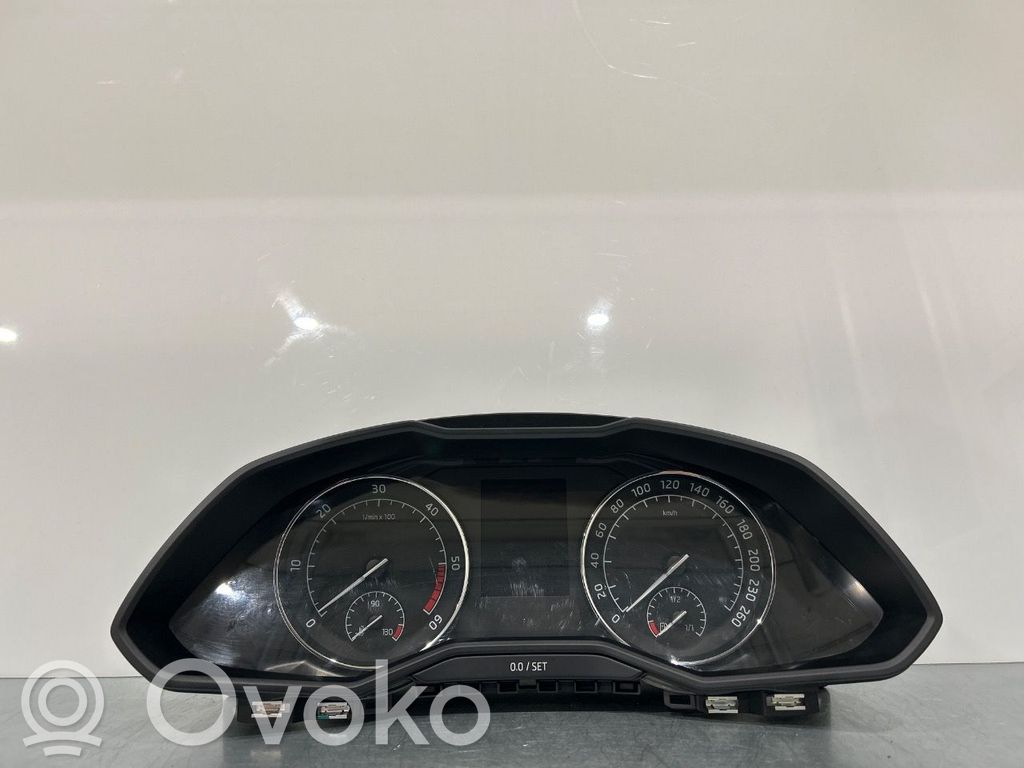 Skoda Superb B8 (3V) Nopeusmittari (mittaristo) 