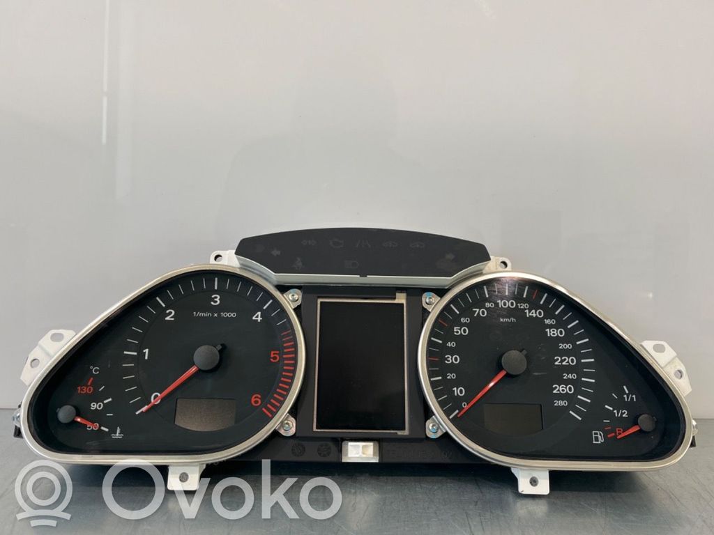 Audi A6 S6 C6 4F Tachimetro (quadro strumenti) 
